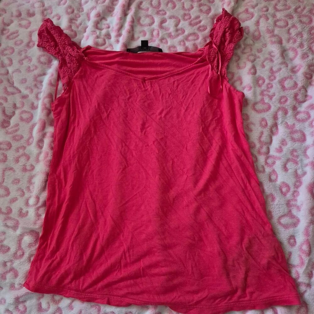 Guess Women's Pink Shirt
